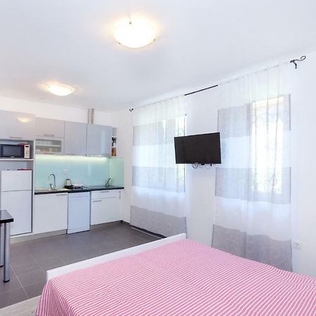 Studio Apartment Toma Split Exterior foto